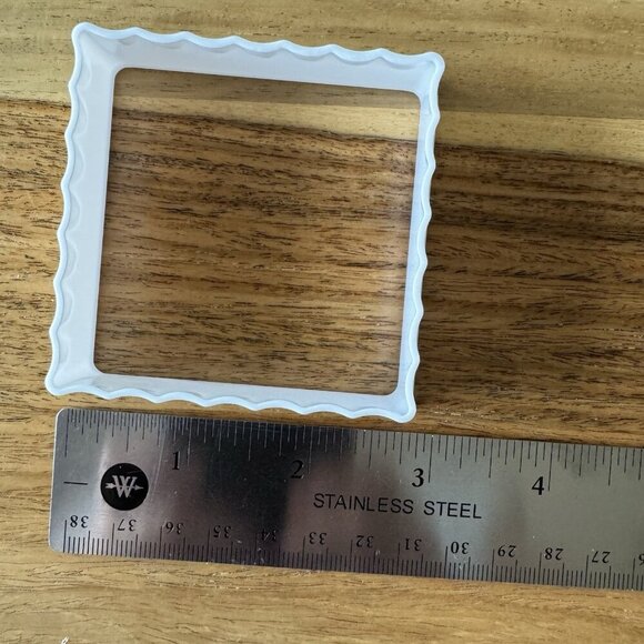 Cookie Cutters Lot 6 Square & Round Scalloped Frame Shape Dough Pastry 3 Sizes - Picture 4 of 8